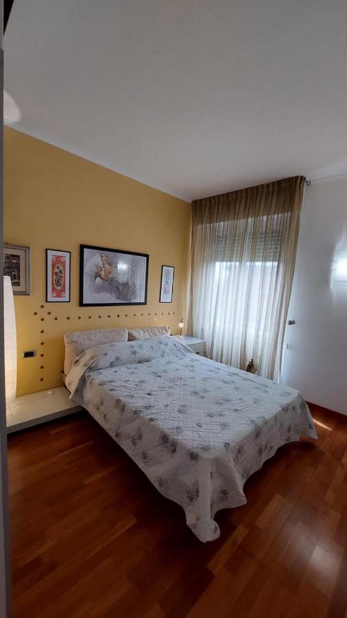 Sapore Di Mare Apartment Монтеросо ал Маре Екстериор снимка